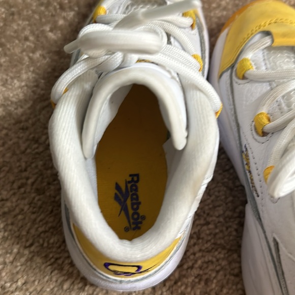 IVERSON REEBOK - Picture 4 of 5